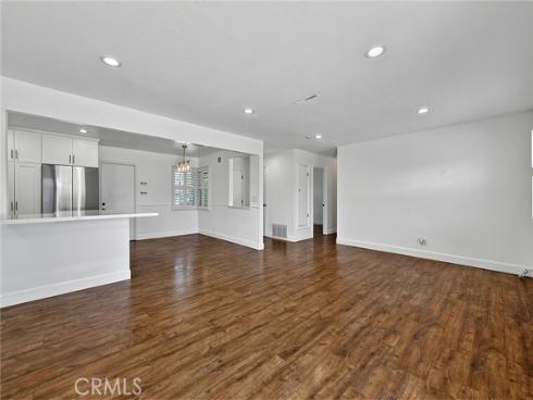5972 Meadowlark Drive, Huntington Beach, CA