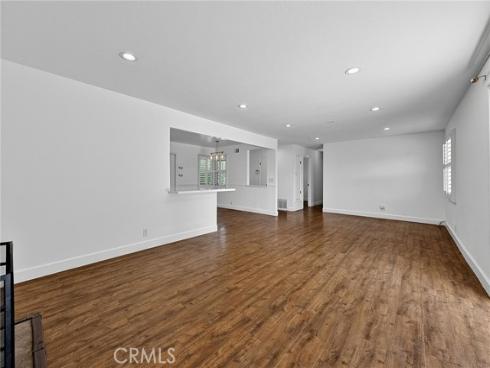 5972 Meadowlark Drive, Huntington Beach, CA