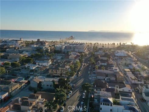 306 6th , Huntington Beach, CA