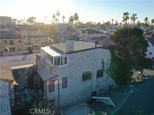 306 6th , Huntington Beach, CA