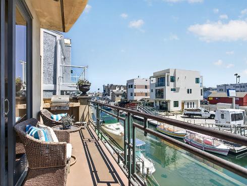 16735 Bayview Drive, Huntington Beach, CA