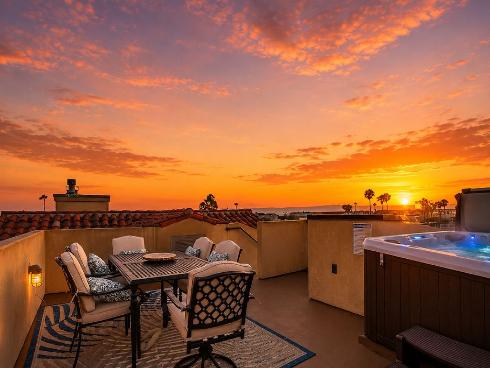 16735 Bayview Drive, Huntington Beach, CA