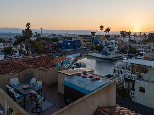 16735 Bayview Drive, Huntington Beach, CA
