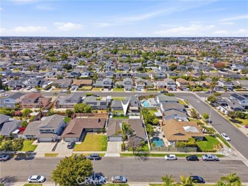 10151  Bismark  , Huntington Beach, CA