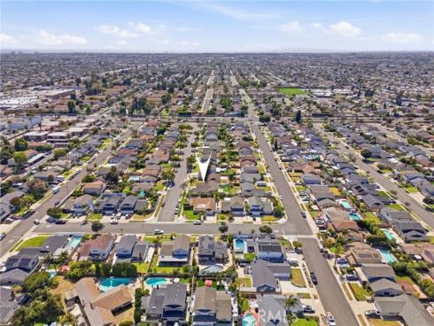10151  Bismark  , Huntington Beach, CA