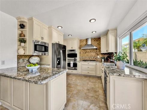 20652  Kelvin  , Huntington Beach, CA