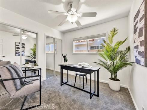 20652  Kelvin  , Huntington Beach, CA