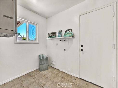 20652  Kelvin  , Huntington Beach, CA