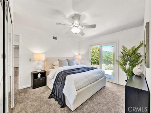 20652  Kelvin  , Huntington Beach, CA