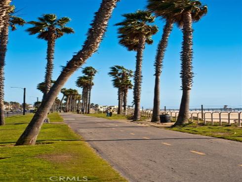 20652  Kelvin  , Huntington Beach, CA
