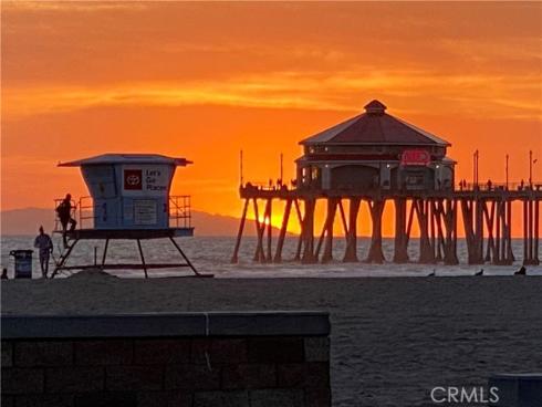 20652  Kelvin  , Huntington Beach, CA