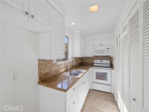 19843 Berkshire Lane, Huntington Beach, CA
