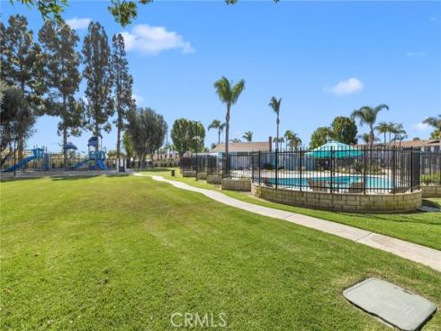 19843 Berkshire Lane, Huntington Beach, CA