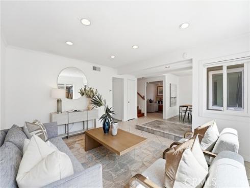 8322 Padrino , Huntington Beach, CA