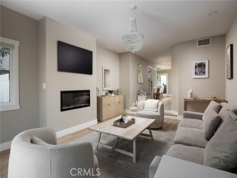 207  21st  , Huntington Beach, CA