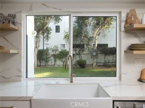 207  21st  , Huntington Beach, CA