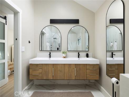 207  21st  , Huntington Beach, CA