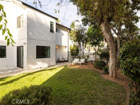 207  21st  , Huntington Beach, CA