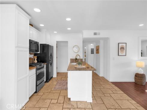 6600 Warner 155 Avenue, Huntington Beach, CA