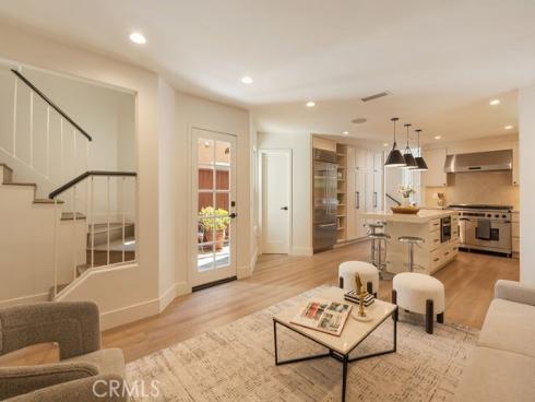 519 10th , Huntington Beach, CA