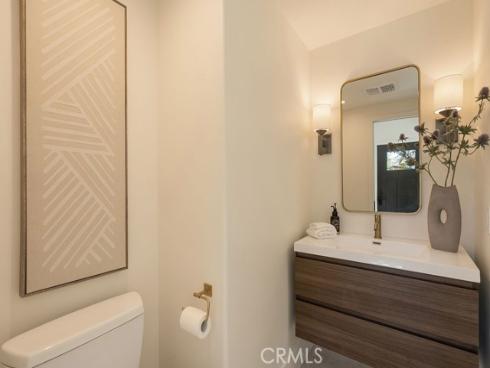 519 10th , Huntington Beach, CA