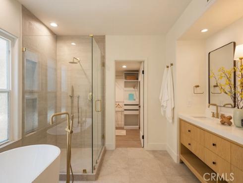 519 10th , Huntington Beach, CA