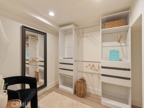 519 10th , Huntington Beach, CA