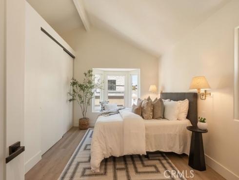519 10th , Huntington Beach, CA