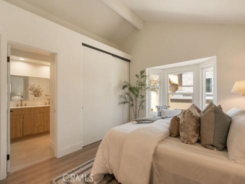 519 10th , Huntington Beach, CA