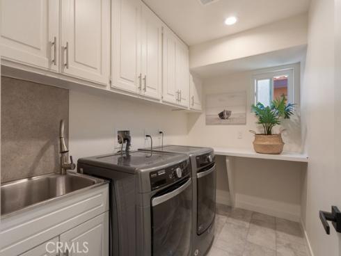 519 10th , Huntington Beach, CA
