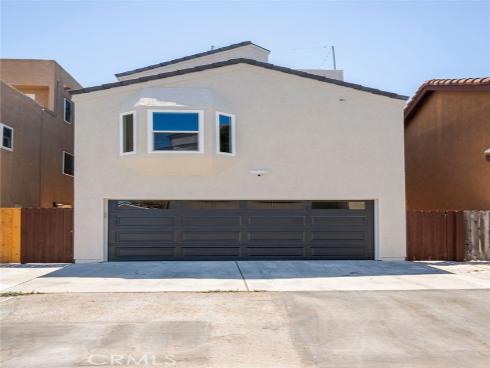 519  10th  , Huntington Beach, CA