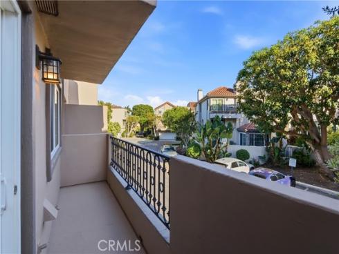 19225 Seabrook , Huntington Beach, CA