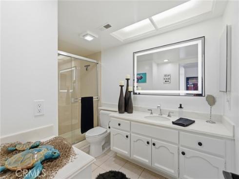 19225 Seabrook , Huntington Beach, CA