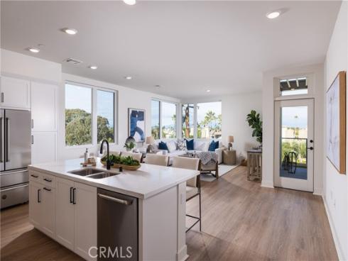 414  Main  420  Street, Huntington Beach, CA