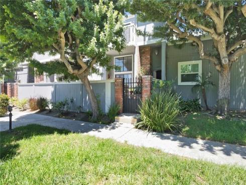 4478 Shorebird Dr. 10 , Huntington Beach, CA