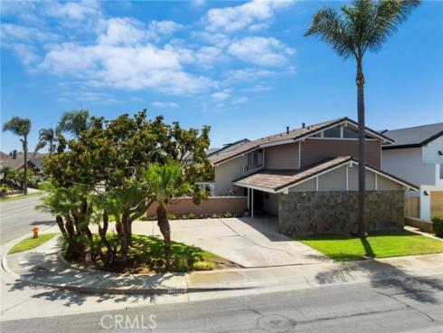 16391  Maruffa   Circle, Huntington Beach, CA