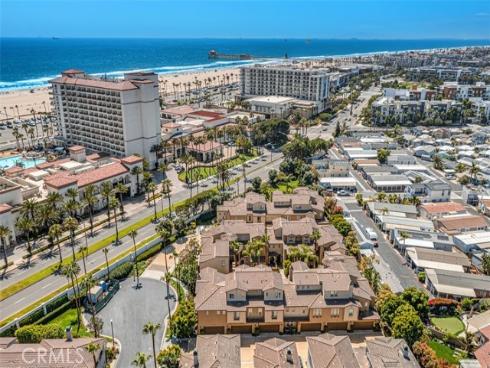 21265  Baeza Circle  , Huntington Beach, CA