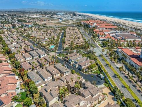 21265  Baeza Circle  , Huntington Beach, CA