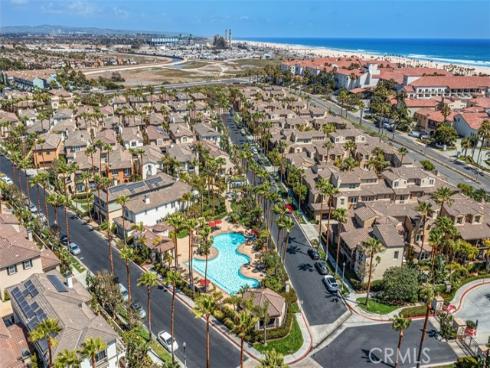 21265  Baeza Circle  , Huntington Beach, CA