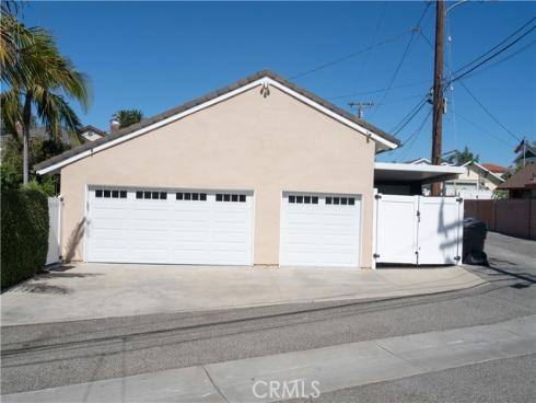 920 11th , Huntington Beach, CA