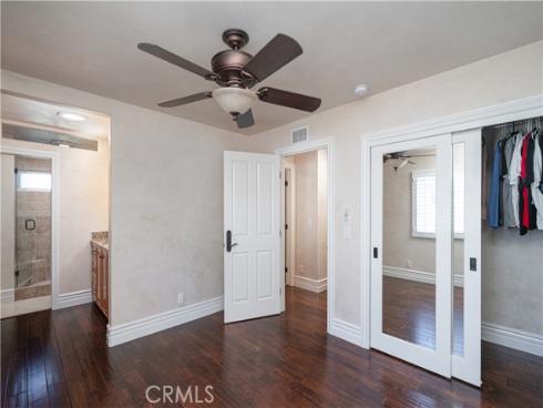 920 11th , Huntington Beach, CA