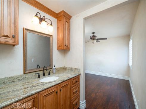 920 11th , Huntington Beach, CA
