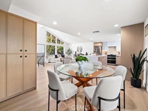 6882 Loyola Drive, Huntington Beach, CA