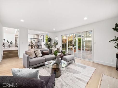 6882 Loyola Drive, Huntington Beach, CA