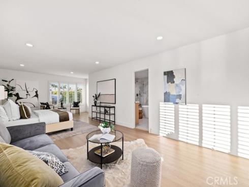 6882 Loyola Drive, Huntington Beach, CA
