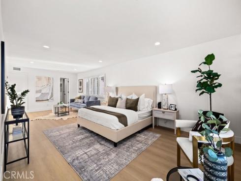 6882 Loyola Drive, Huntington Beach, CA