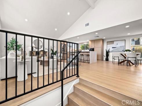 6882 Loyola Drive, Huntington Beach, CA