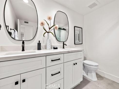 6882 Loyola Drive, Huntington Beach, CA