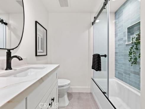 6882 Loyola Drive, Huntington Beach, CA