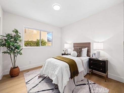 6882 Loyola Drive, Huntington Beach, CA